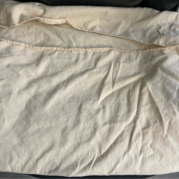 100% AUTHENTIC LV DUSTBAGS (2) - Picture 3 of 9